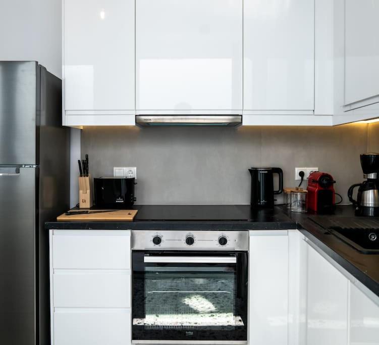 Olvia A Breath Away From Old Town Center Apartment Rethymno  Bagian luar foto