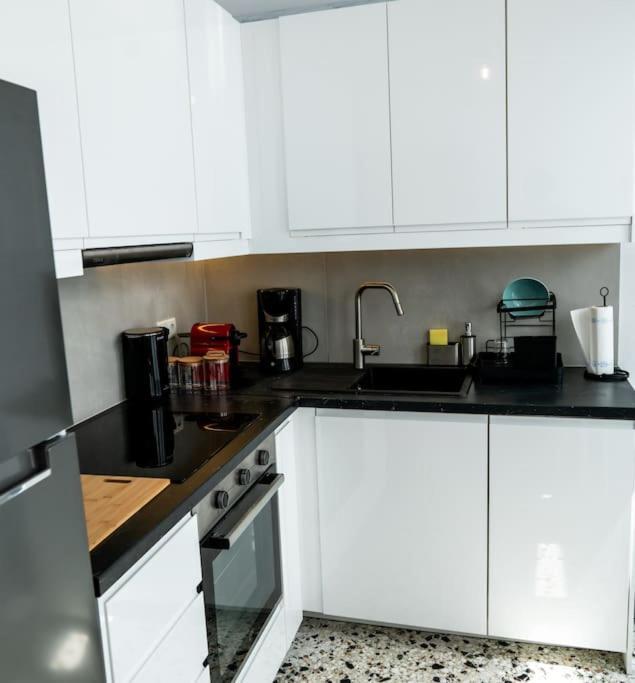 Olvia A Breath Away From Old Town Center Apartment Rethymno  Bagian luar foto